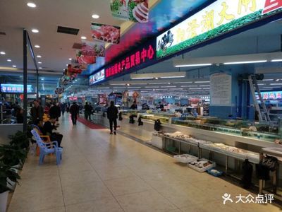 重慶保稅商品展示交易中心(盛匯廣場(chǎng)店) 便捷的全球購(gòu)物新體驗(yàn)